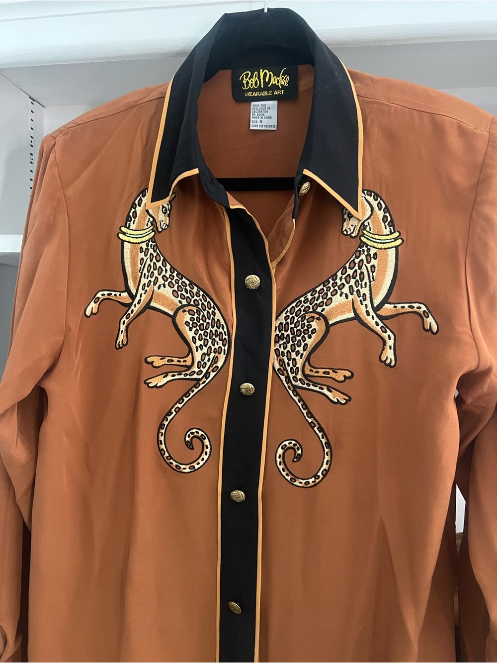 Vintage Bob Mackie Wearable Art 100% Silk Leopard Blouse Size S - Picture 2 of 4